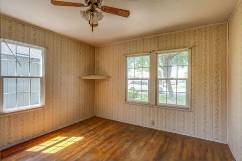 Bedroom - 3054 Oleander Ave, Merced, CA 95340 photo 2 of 2