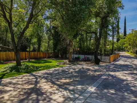 5235 Whitney Ave, Carmichael, CA 95608 photo 4