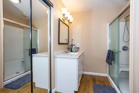 Bath - 1820 Lobero Ln, Modesto, CA 95355 photo 1 of 4