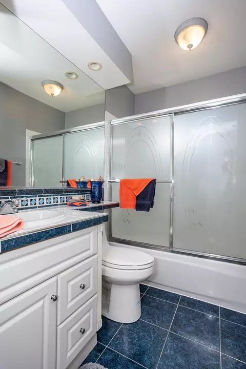 Bath - 1820 Lobero Ln, Modesto, CA 95355 photo 4 of 4