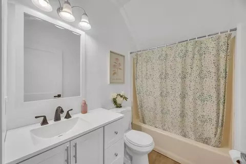 Bath - 3371 Cambridge Rd, Cameron Park, CA 95682 photo 7 of 7