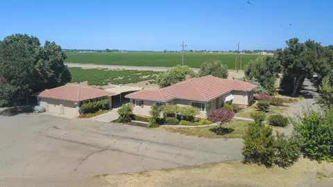 3656 W Lehman Rd, Tracy, CA 95304 photo 2