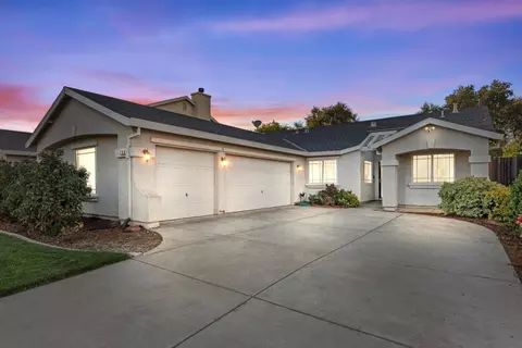 708 Mcdevitt Dr, Wheatland, CA 95692 photo 1