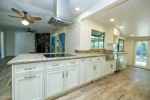 2205 Mauna Loa Dr, Ceres, CA 95307 photo 9