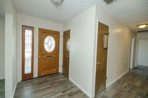 2205 Mauna Loa Dr, Ceres, CA 95307 photo 4
