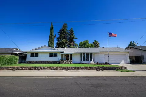 2205 Mauna Loa Dr, Ceres, CA 95307 photo 1