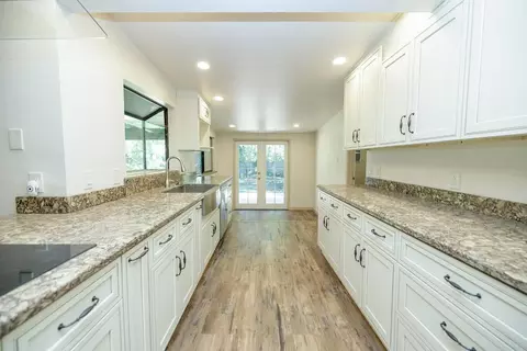 2205 Mauna Loa Dr, Ceres, CA 95307 photo 11