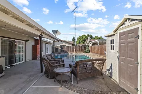 2206 7th, Hughson, CA 95326 photo 33