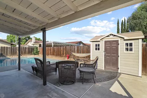2206 7th, Hughson, CA 95326 photo 32