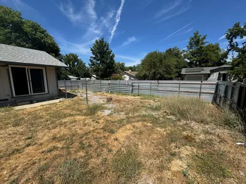 2885 Red Bud Ln, Anderson, CA 96007 photo 15