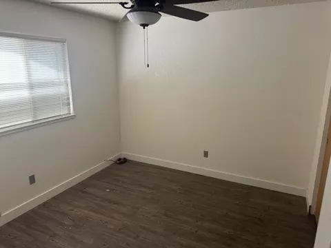 2885 Red Bud Ln, Anderson, CA 96007 photo 4
