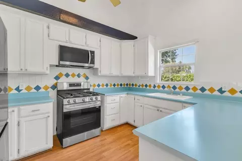 Kitchen - 5041 North Ave, Carmichael, CA 95608 photo 3 of 8