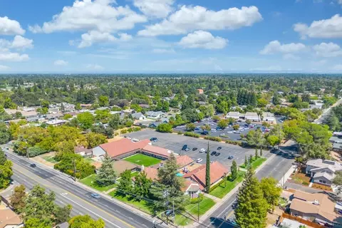 View/Area - 5041 North Ave, Carmichael, CA 95608 photo 6 of 10