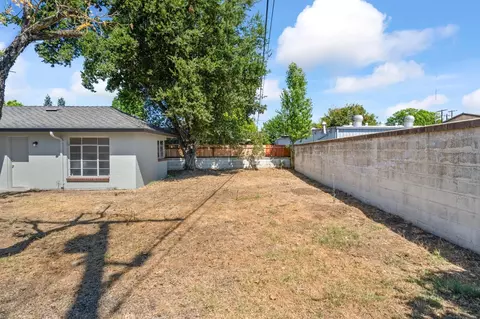1206 S School St, Lodi, CA 95240 photo 28