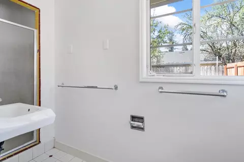 1206 S School St, Lodi, CA 95240 photo 19
