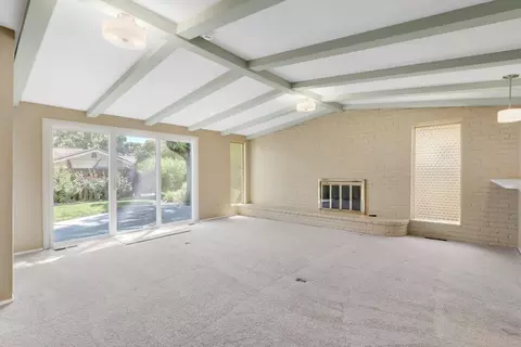 Living - 1114 Redwood Ln, Davis, CA 95616 photo 3 of 4