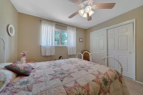 Bedroom - 20895 E Warner Rd, Pine Grove, CA 95665 photo 4 of 13