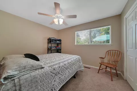 Bedroom - 20895 E Warner Rd, Pine Grove, CA 95665 photo 7 of 13
