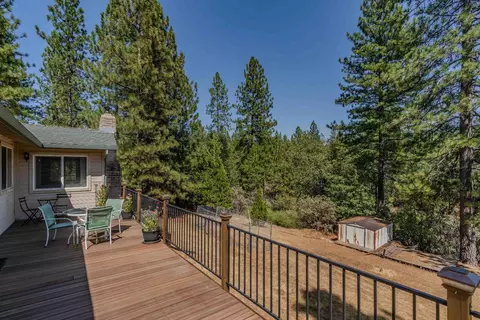 Exterior - 20895 E Warner Rd, Pine Grove, CA 95665 photo 9 of 14