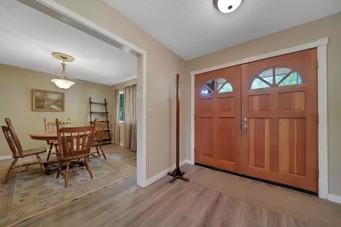 Entry Way - 20895 E Warner Rd, Pine Grove, CA 95665 photo 1 of 2