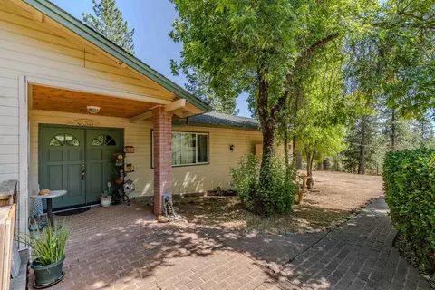 Exterior - 20895 E Warner Rd, Pine Grove, CA 95665 photo 7 of 14