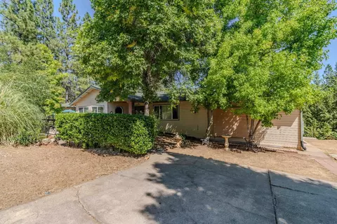Exterior - 20895 E Warner Rd, Pine Grove, CA 95665 photo 4 of 14