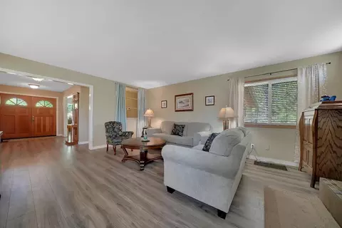 Entry Way - 20895 E Warner Rd, Pine Grove, CA 95665 photo 2 of 2
