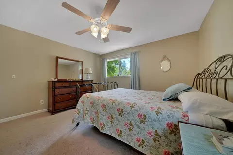 Bedroom - 20895 E Warner Rd, Pine Grove, CA 95665 photo 12 of 13