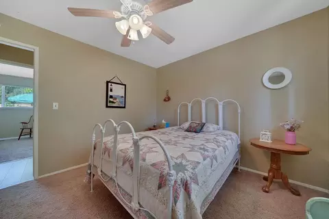 Bedroom - 20895 E Warner Rd, Pine Grove, CA 95665 photo 5 of 13
