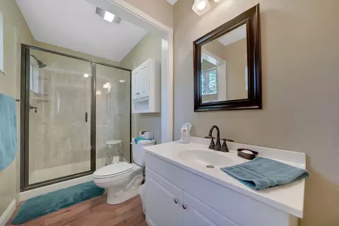 Bath - 20895 E Warner Rd, Pine Grove, CA 95665 photo 2 of 2
