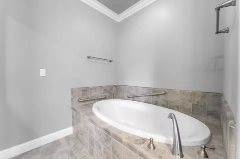 Bath - 4087 Wild Cherry Ct, Cool, CA 95614 photo 6 of 6
