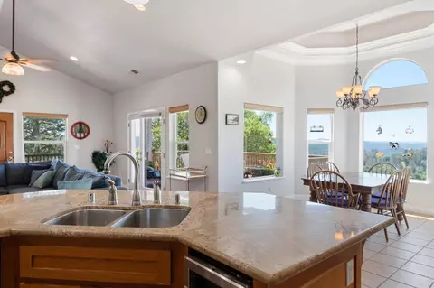 Kitchen - 4087 Wild Cherry Ct, Cool, CA 95614 photo 7 of 7
