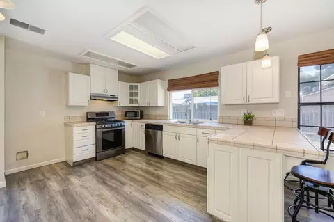 Kitchen - 3129 Pembroke Dr, Modesto, CA 95350 photo 1 of 2