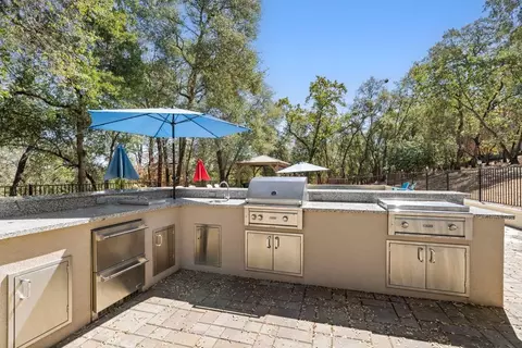 Kitchen - 1797 Dormity Rd, Rescue, CA 95672 photo 4 of 6