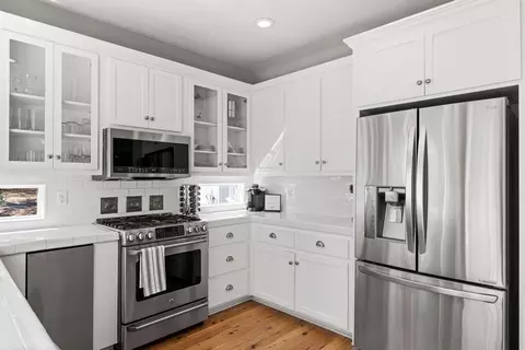 Kitchen - 1797 Dormity Rd, Rescue, CA 95672 photo 3 of 6