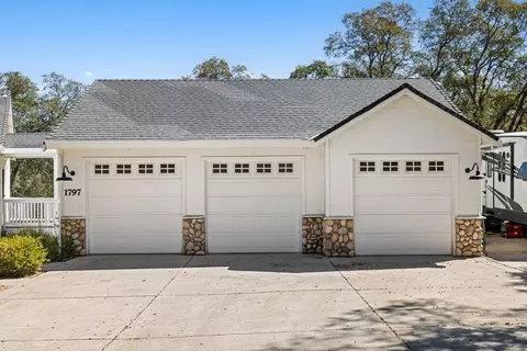 Exterior - 1797 Dormity Rd, Rescue, CA 95672 photo 3 of 19