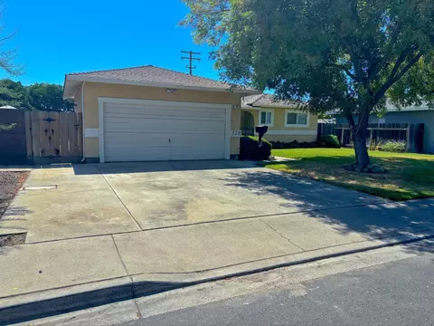 320 E Tuolumne Rd, Turlock, CA 95382 photo 4