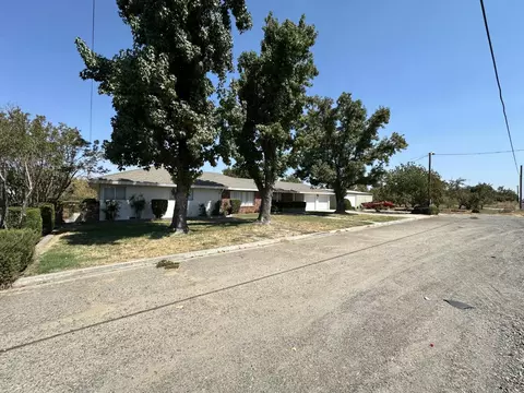 5737 E Keyes Rd, Turlock, CA 95382 photo 2