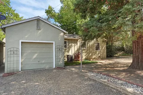 5719 North Ave, Carmichael, CA 95608 photo 3