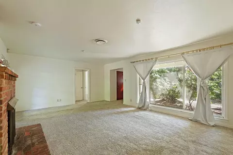 5719 North Ave, Carmichael, CA 95608 photo 10