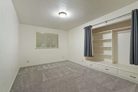 5719 North Ave, Carmichael, CA 95608 photo 21