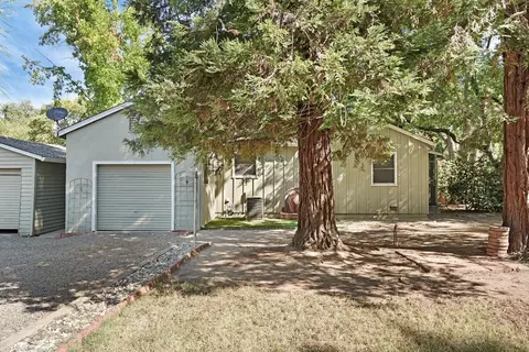 5719 North Ave, Carmichael, CA 95608 photo 2