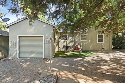 5719 North Ave, Carmichael, CA 95608 photo 1