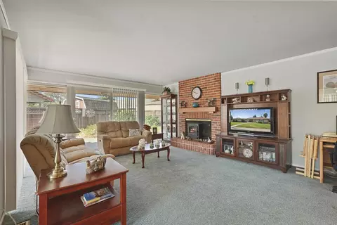 1700 Normandy Ln, Lodi, CA 95242 photo 8