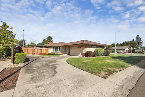 1700 Normandy Ln, Lodi, CA 95242 photo 3