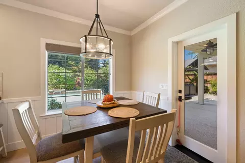 935 Interlaken Dr, Lodi, CA 95242 photo 15