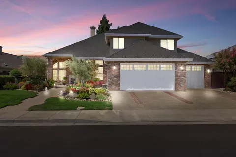 935 Interlaken Dr, Lodi, CA 95242 photo 1