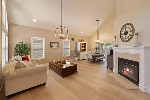 935 Interlaken Dr, Lodi, CA 95242 photo 7
