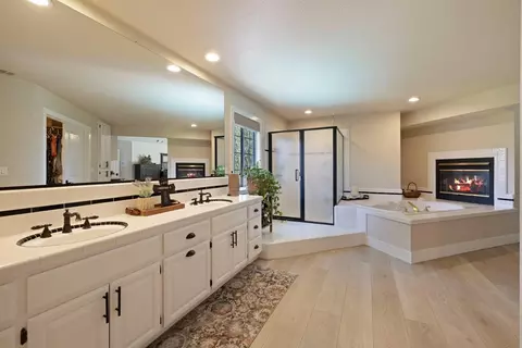 935 Interlaken Dr, Lodi, CA 95242 photo 39