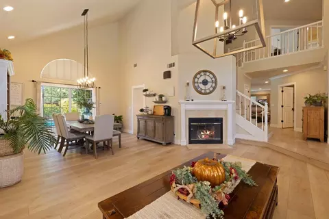 935 Interlaken Dr, Lodi, CA 95242 photo 8